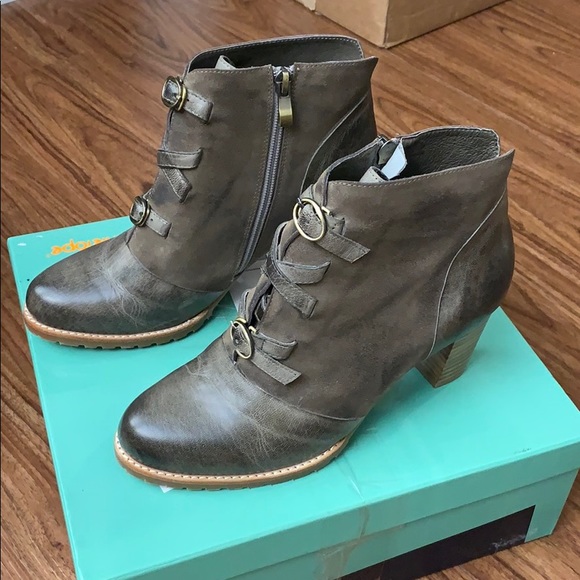 Antelope grey ankle boots - Picture 2 of 2